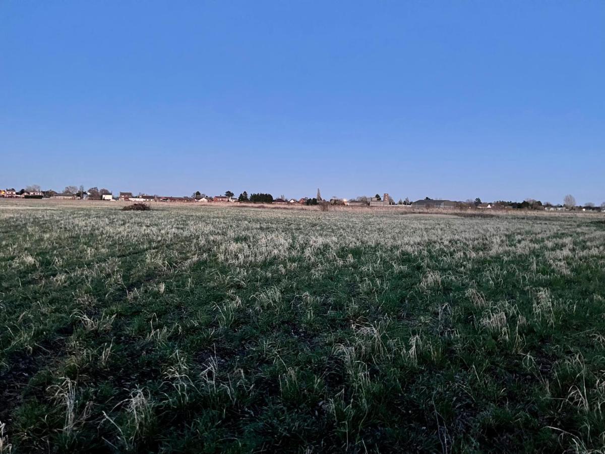 2 Bedroom Detached Bungalow With Hot Tub And Secure Garden And Parking - Pet Friendly On 7 Acres Of Land Бостон Екстер'єр фото